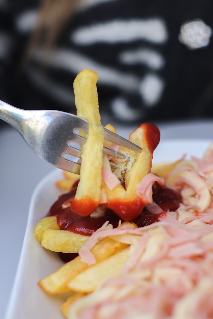 Cafeteria Ohana Dragon — Comida y bebida