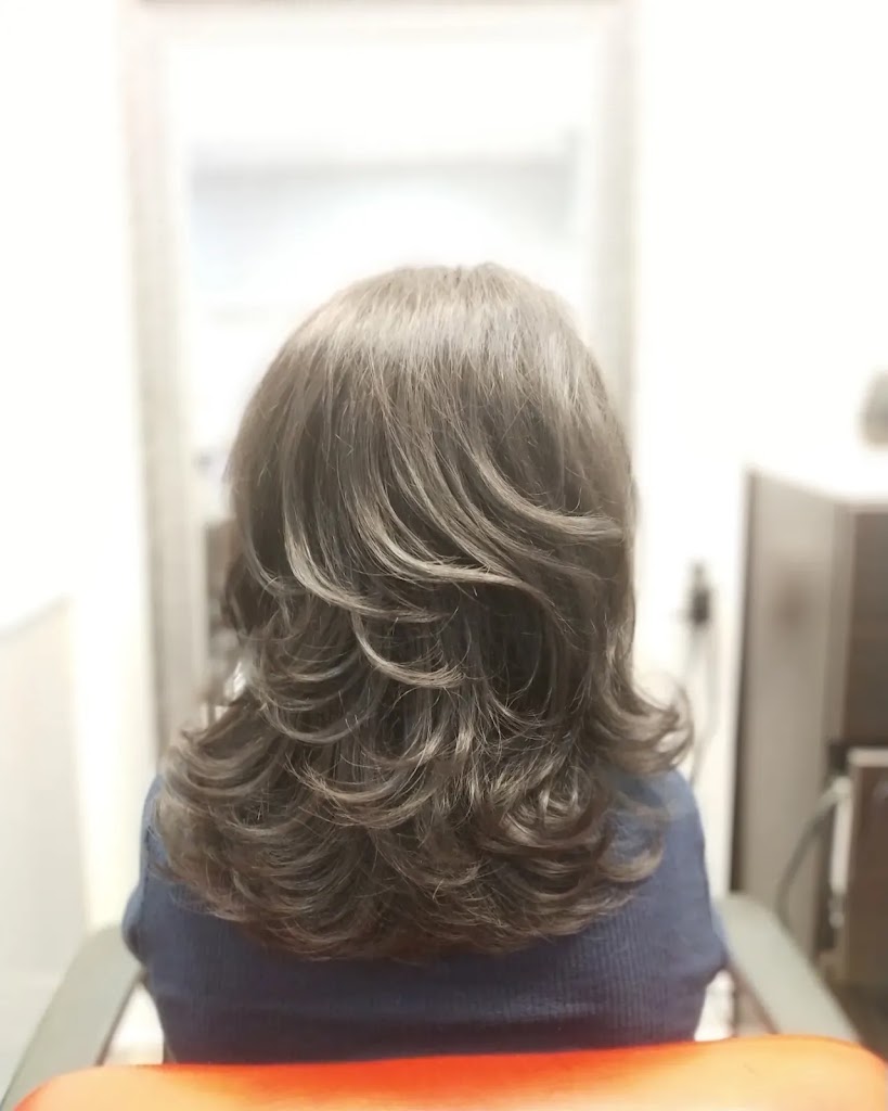 Emmz Hair Lounge Beauty Studio