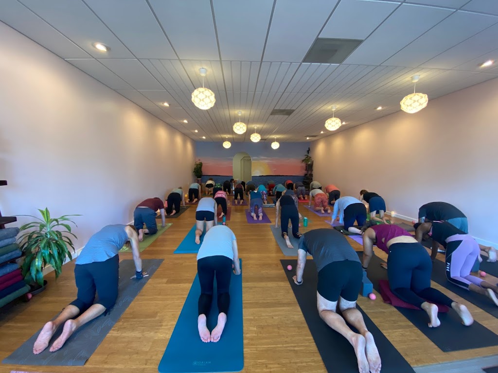  Eugene Yoga 5th Street Market