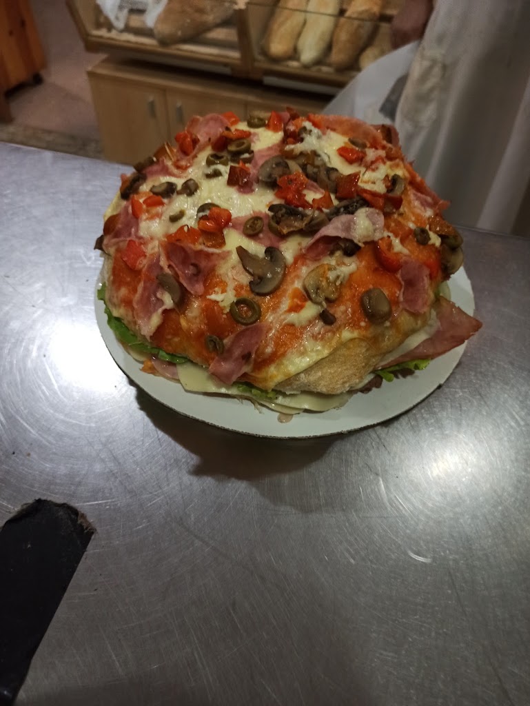 Panaderia Regueiro — Comida y bebida