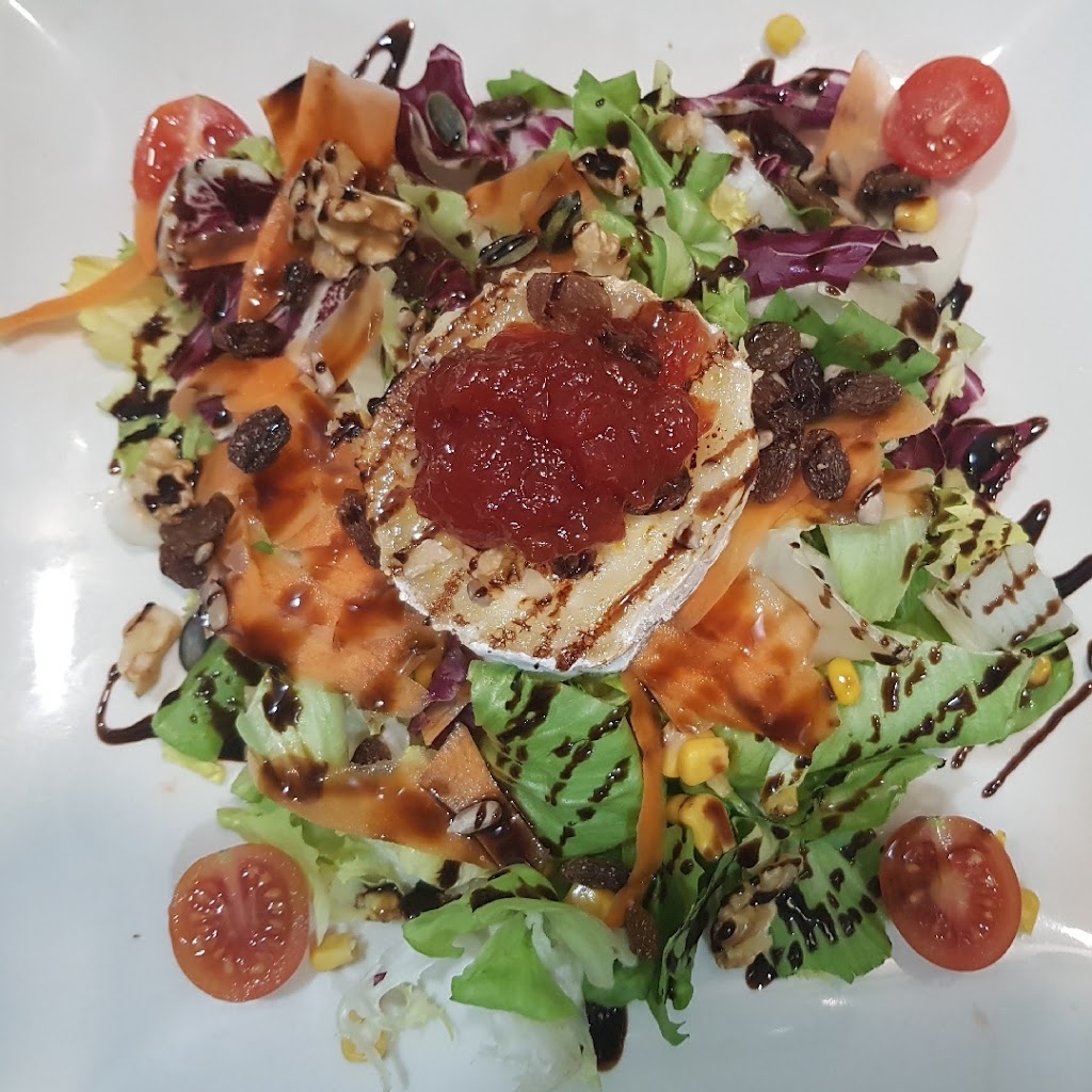 BAR GREEN RESTAURANT — Comida y bebida