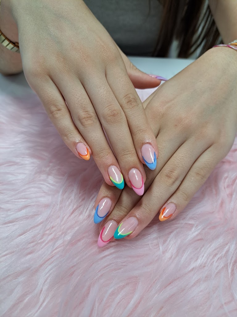 Salon de belleza Mery — Manicura
