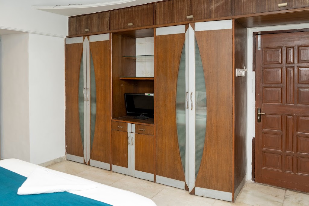Hotel Samadhan Lodging Kandivali