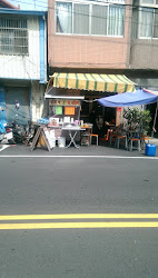 64323fd558bb463cd8f696ad 的照片