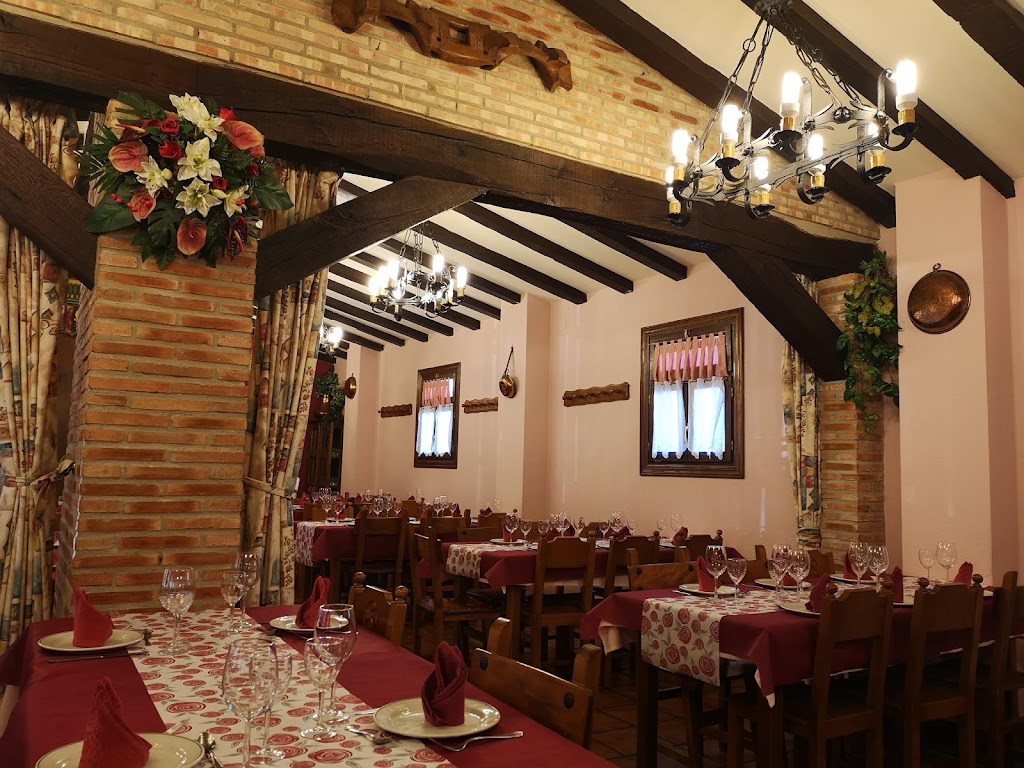 Restaurante Taberna Aldaia — Ambiente