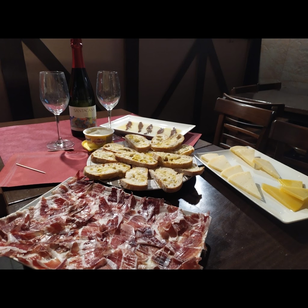 La Tasca — Comida y bebida