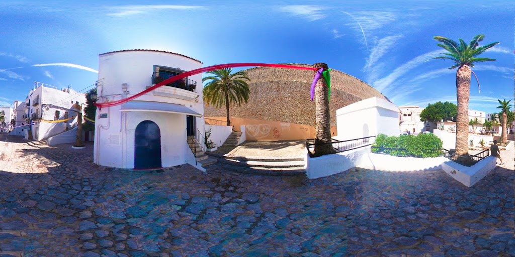 Angela Eivissa — Street View y 360deg