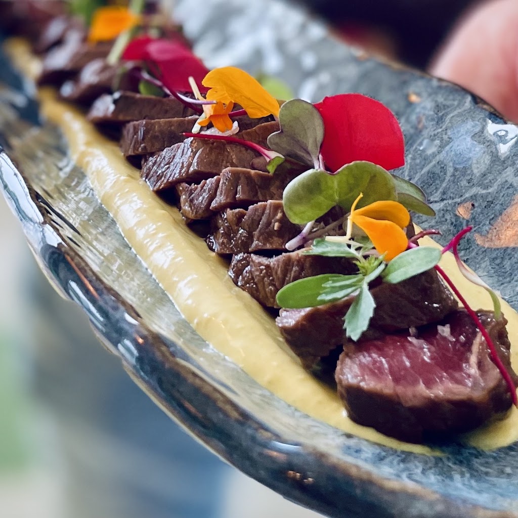 Atipico Ramallosa — Comida y bebida
