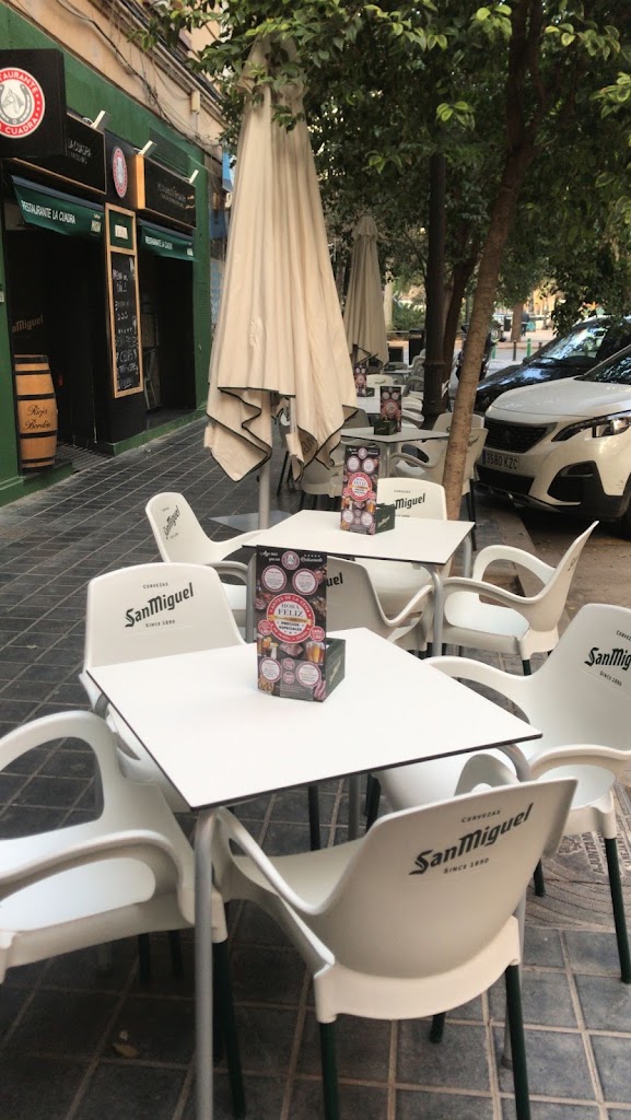 Restaurante La Cuadra — Ambiente