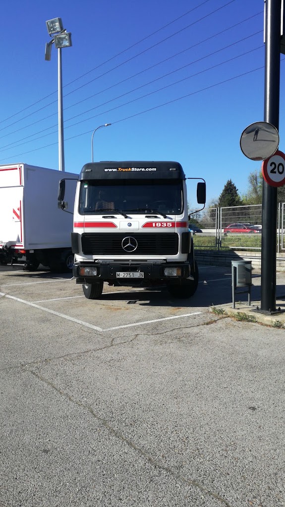 TruckStore Madrid — Camion