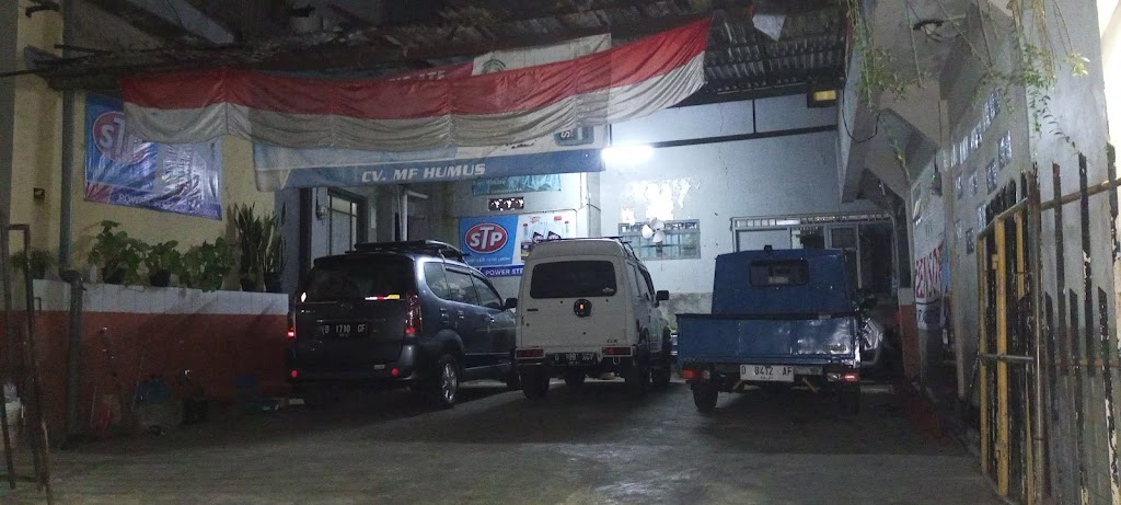 CV Humus Spesialis Power Steering, AC, Kaki-Kaki