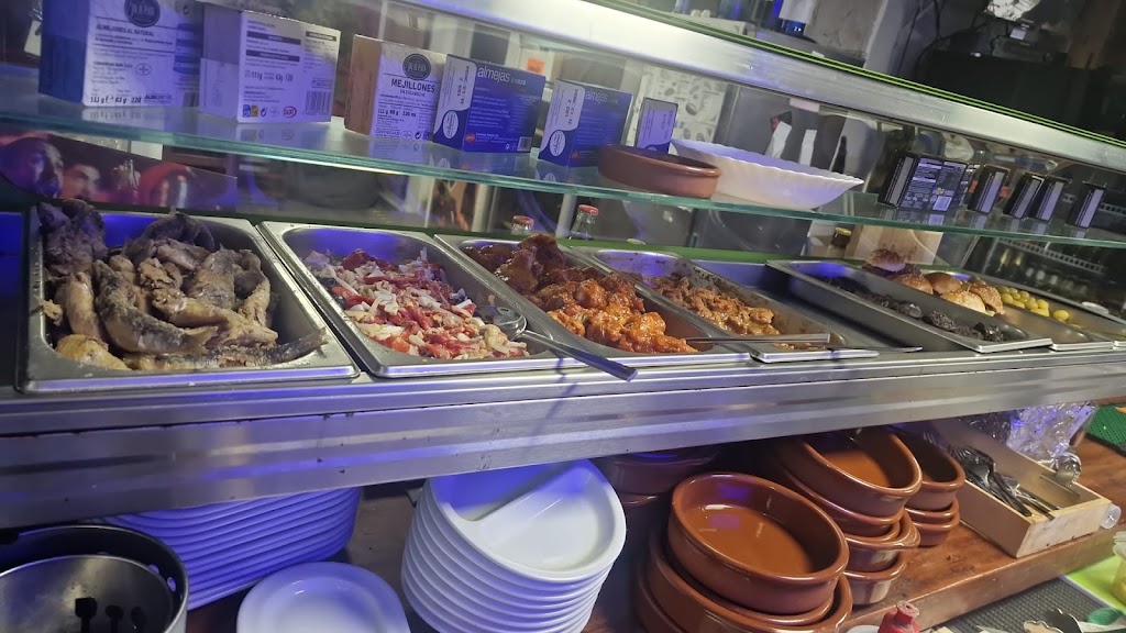 Cafeteria restaurante Regatta Ii — Ambiente
