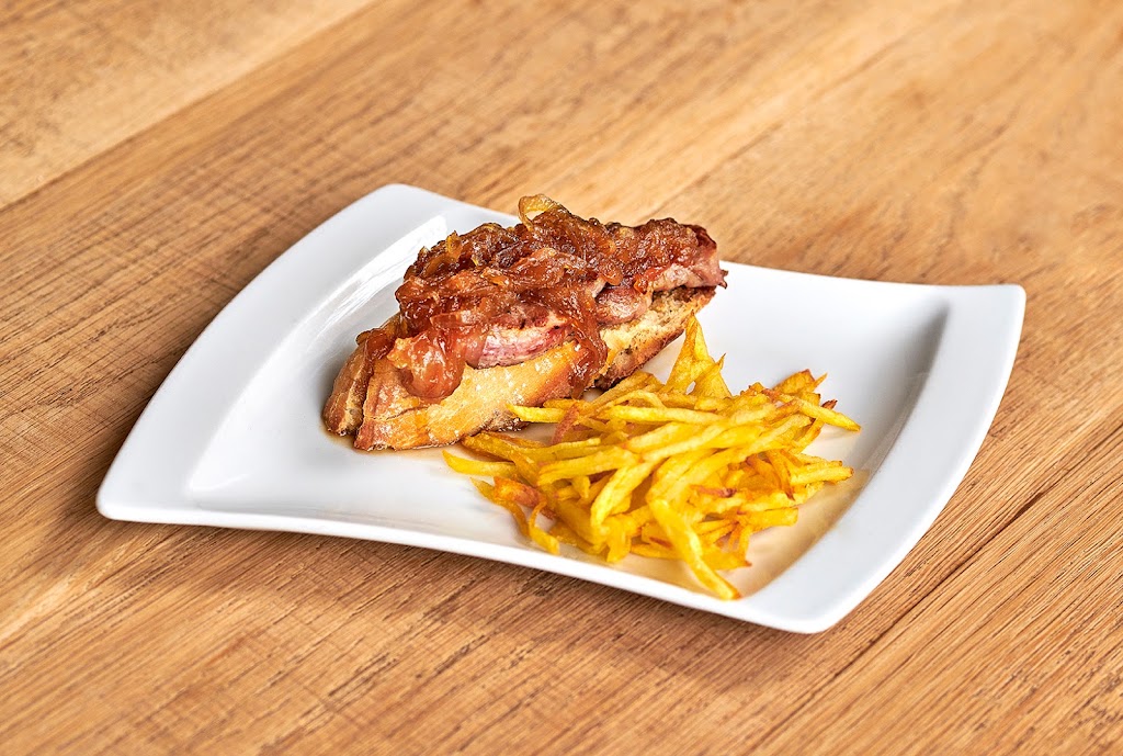 CERVECERIA RESTAURANTE LITERATOS 23 — Papas fritas