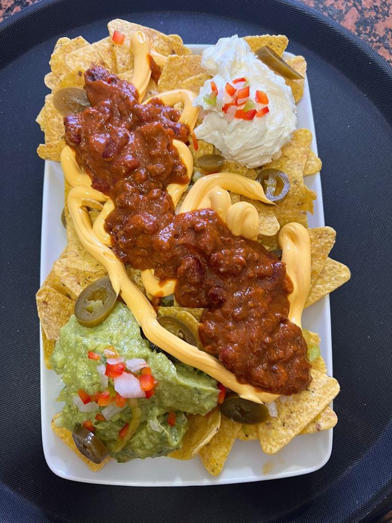 TEMPLO BUDDHA — Comida y bebida