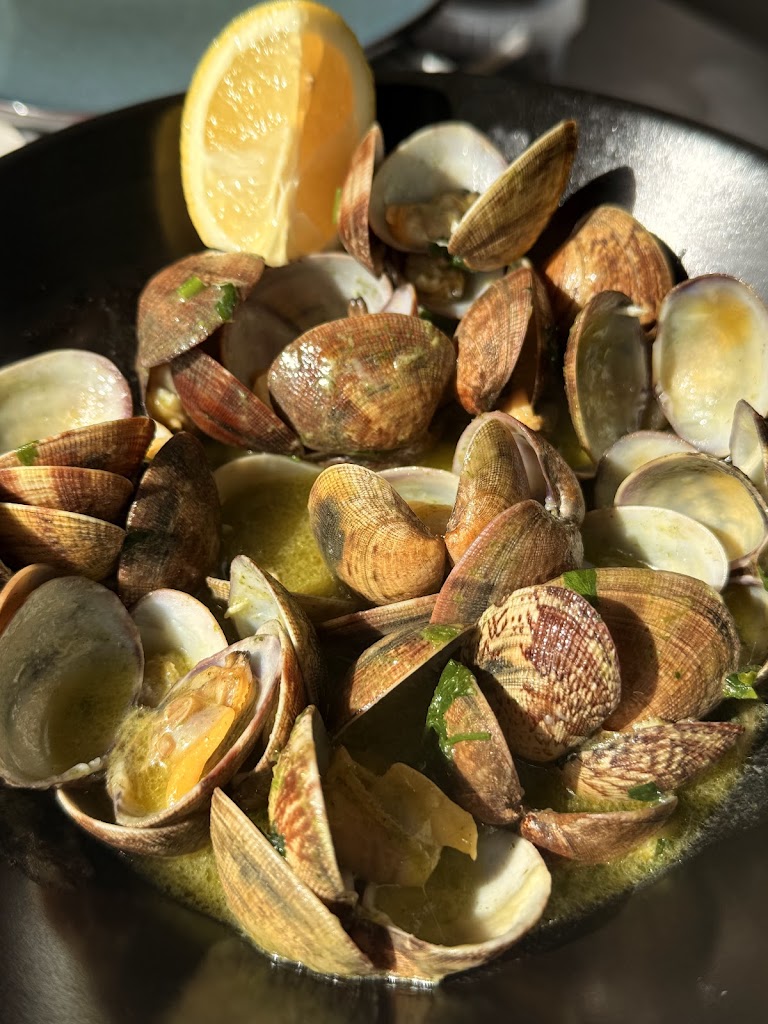 Ayolanda Almunecar — Comida y bebida