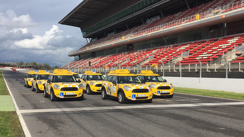 RACC Autoescola Rubi — Del propietario