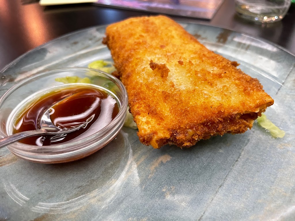 Restaurante Yoake Wang — Comida y bebida