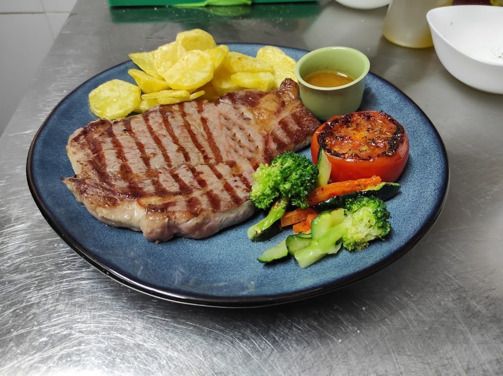 Restobar Modupue — Comida y bebida