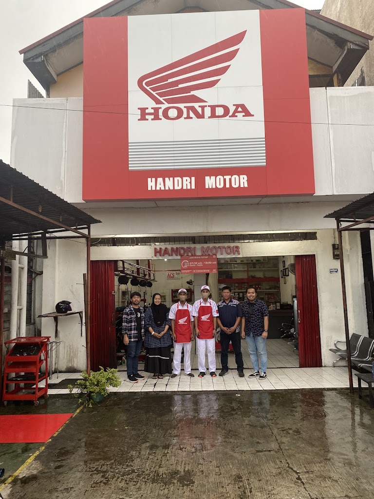 AHASS 586 Handri Motor - Curup