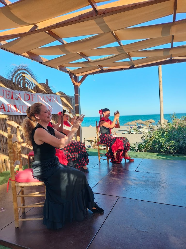 Escuela de Danza Carmen Leon