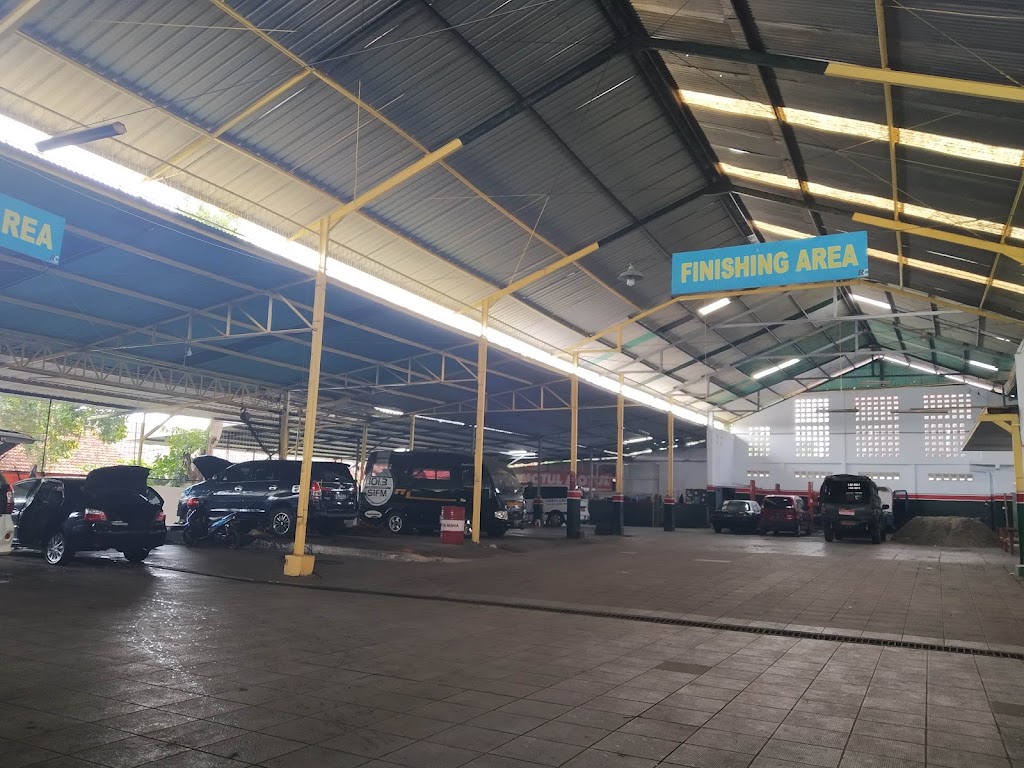 Ronggolawe Cuci Mobil