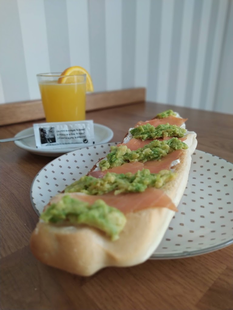 Panaderia Cafeteria Quintanilla