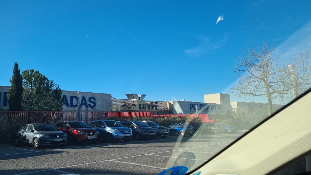 Parking publico gratuito Estadio de Atletismo