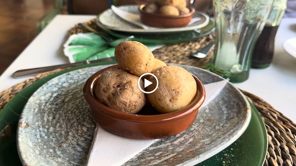 Restaurante Casa Enrique — Videos