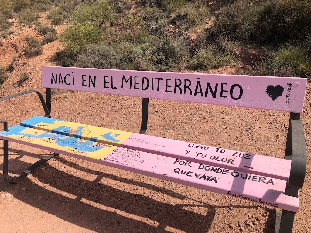 Mirador banco "Naci en el Mediterraneo"