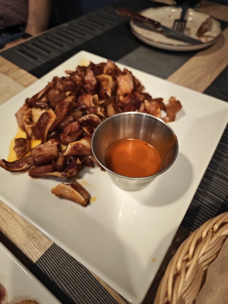 D'Rolas — Comida y bebida