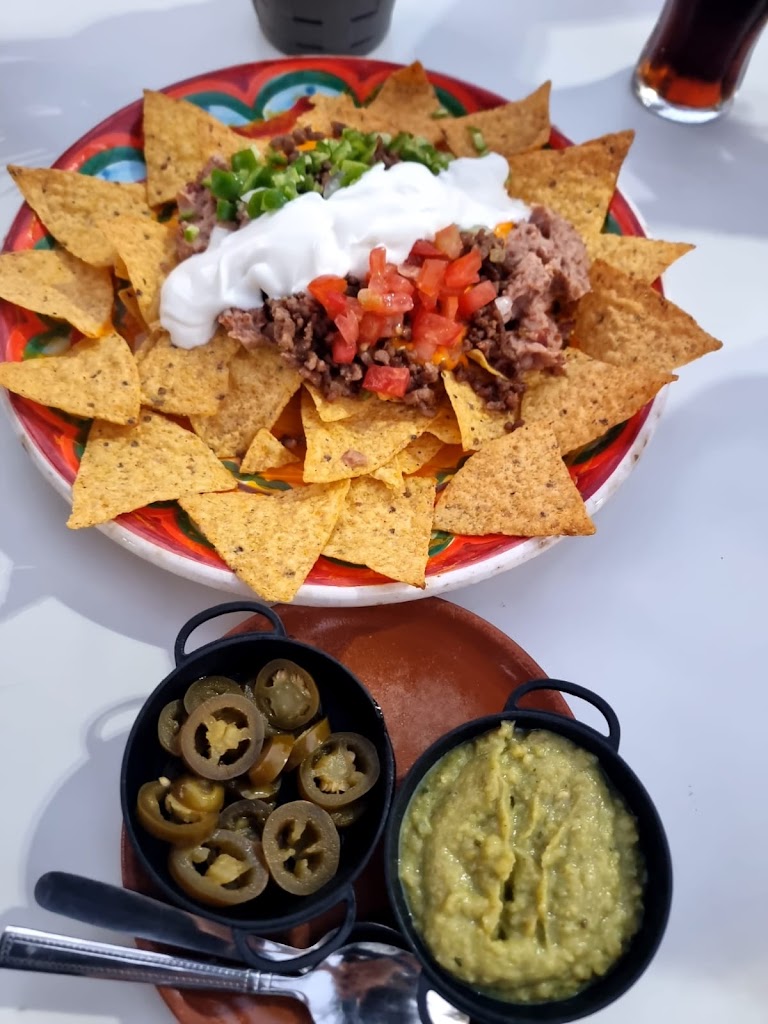 Restaurante La Hacienda Mexicana — Comida y bebida