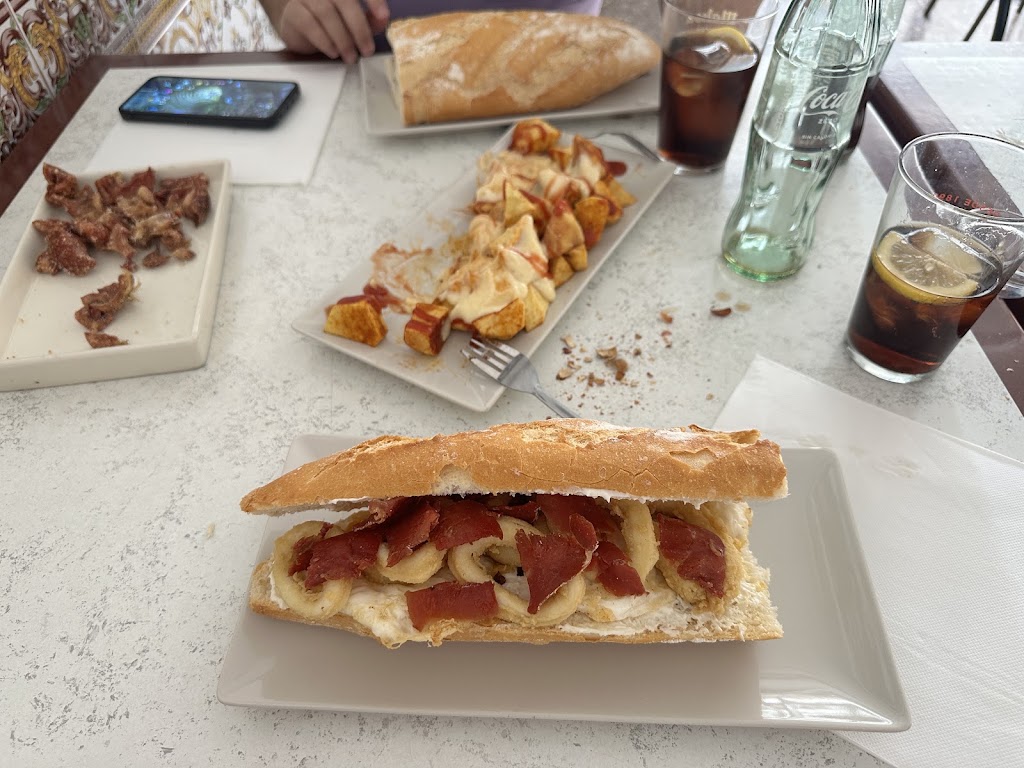 Bar Taperia Paso a Paso — Baguette