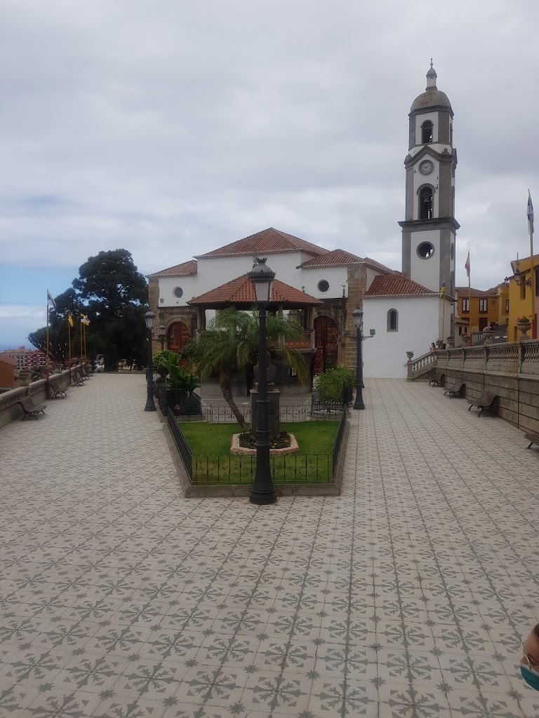 Plaza San Sebastian. Casa De La Parra