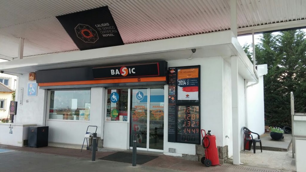 Estacion De Servicio El Helmantico S L — Del propietario