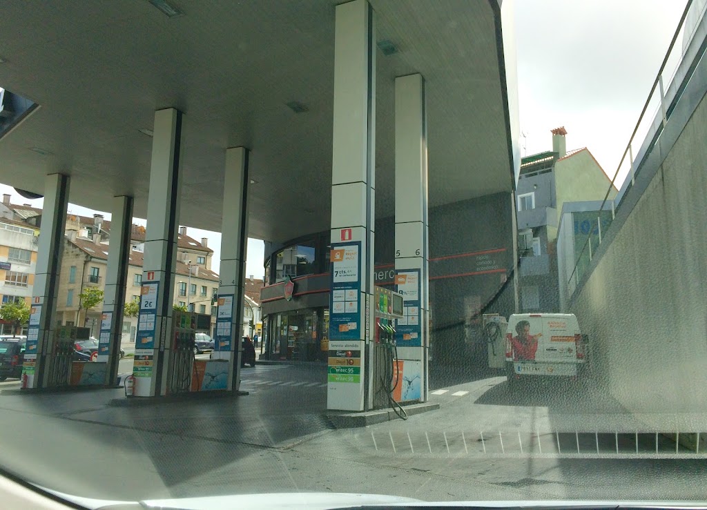 Estacion de Servicio Repsol — Estacion de servicio