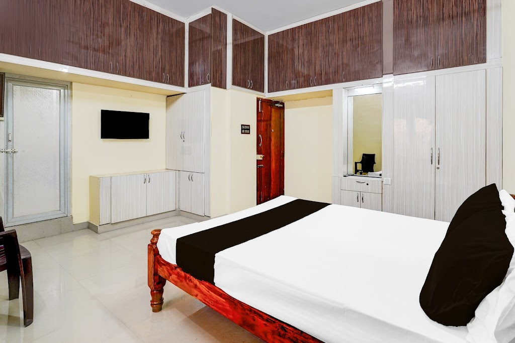 Hotel O Enclave Stayz Inn