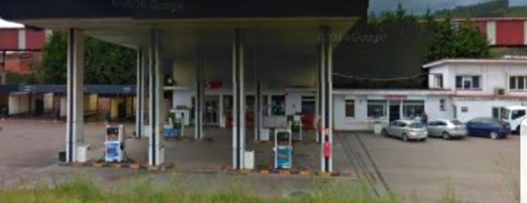 Estacion de Servicio Repsol — Surtidor de combustible