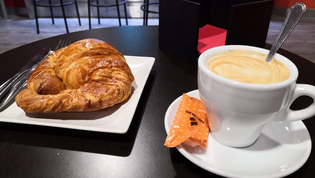 Ruada Cafe — Cafe