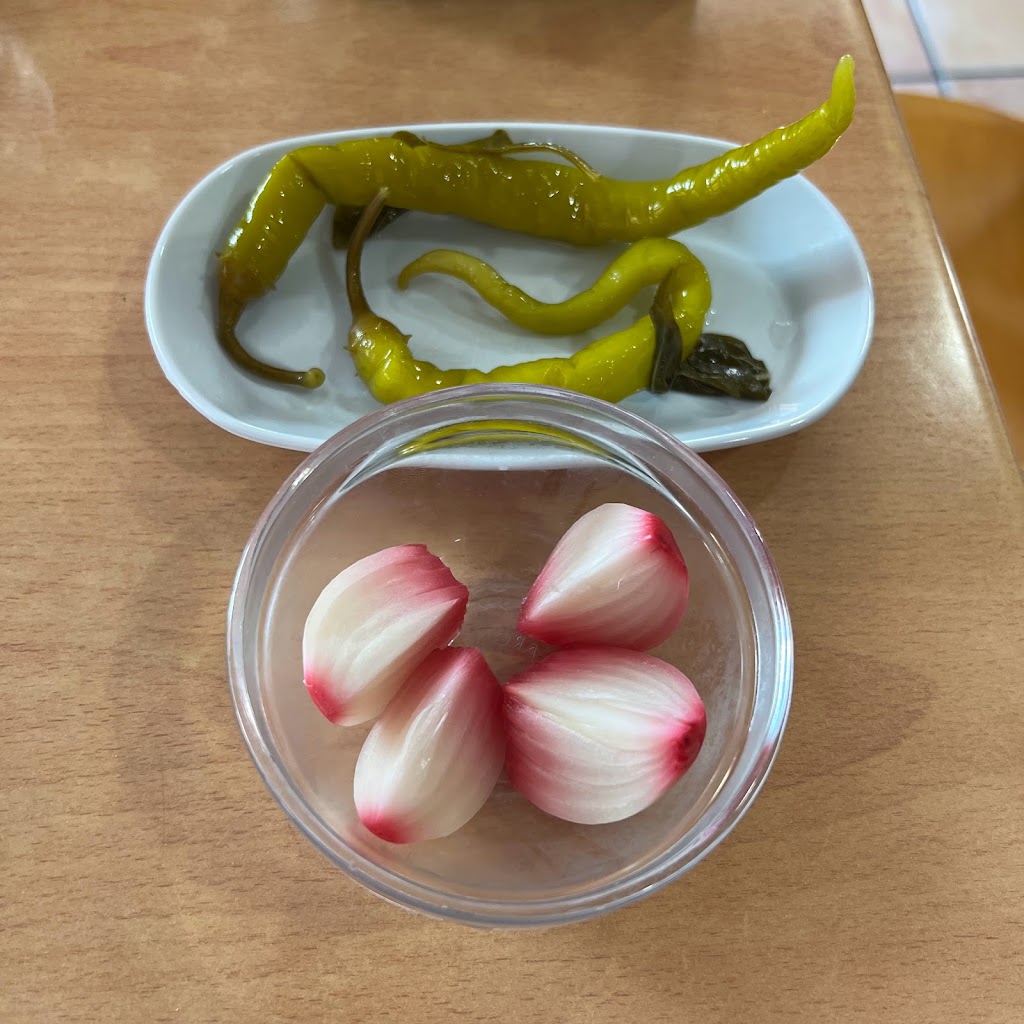 BAR JOVI — Comida y bebida