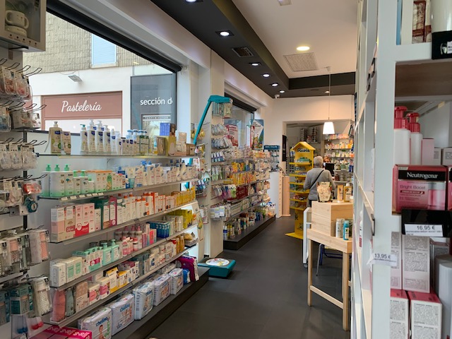 Farmacia Sansomendi - Tamara Palacios — Todas