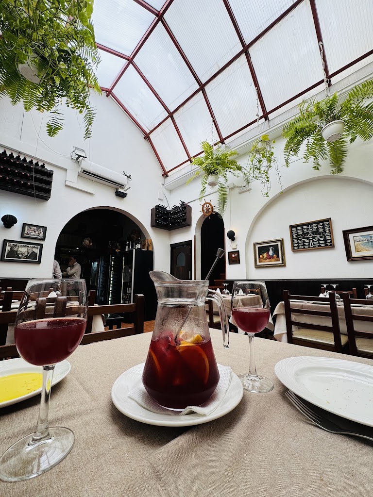 Restaurante El Arrosar — Comida y bebida