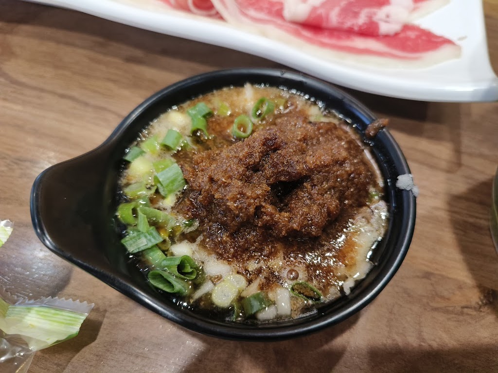 肉多多火鍋-嘉義中山店 的照片