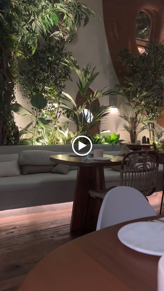 Begin: Jungla | Restaurante en Gandia — Ambiente