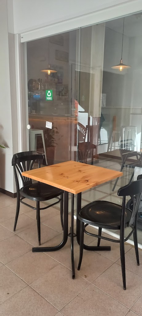 "RAICES" Bar-Tapas-Cafeteria