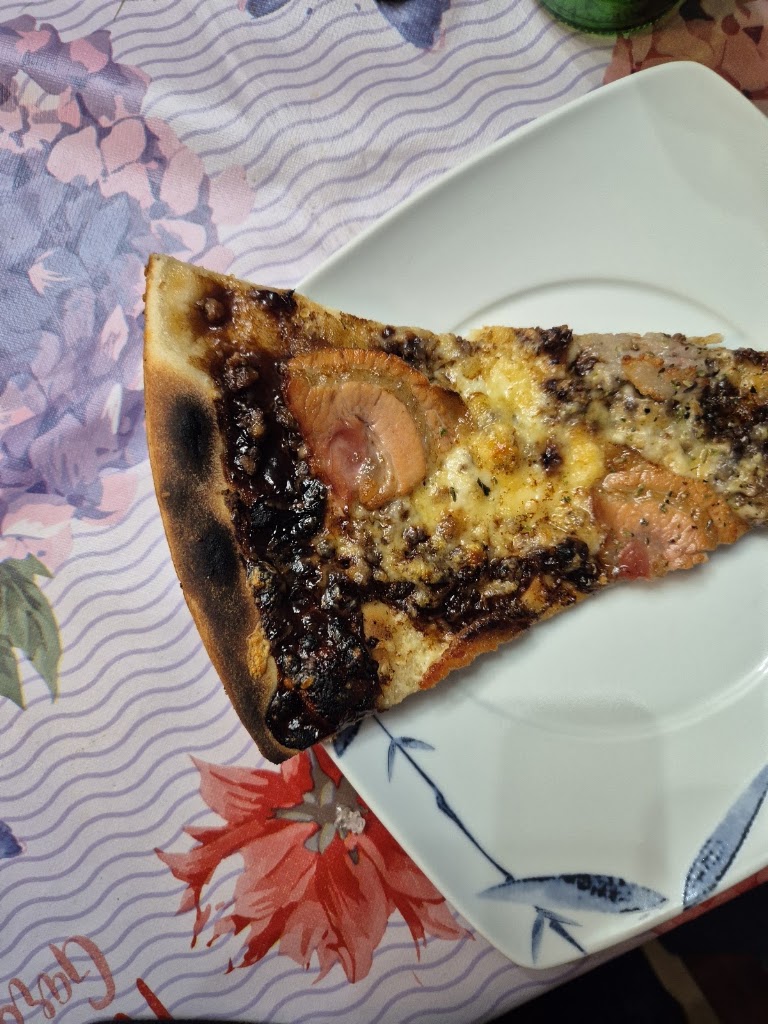 Mi Pizza — Pizza