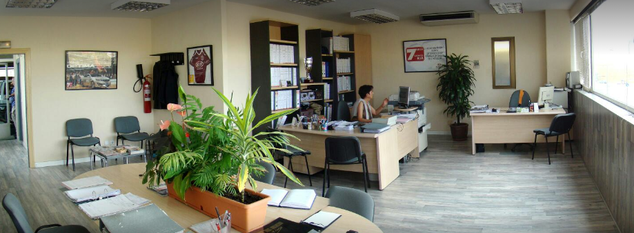 Taller en Segovia Tecnomotor Nervan — Interior
