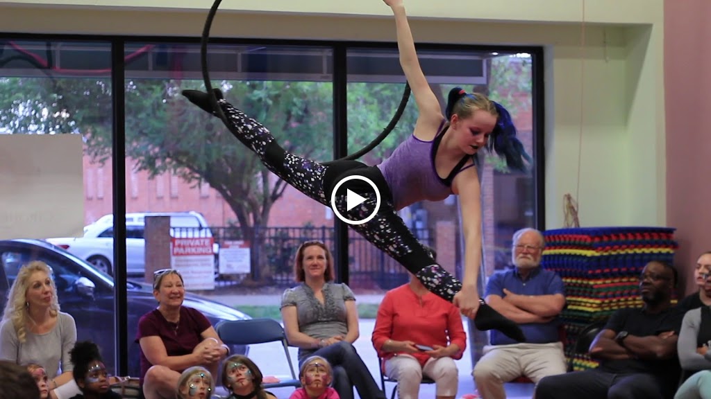  Cirque de Vol Aerial, Yoga, Fitness & Circus Community