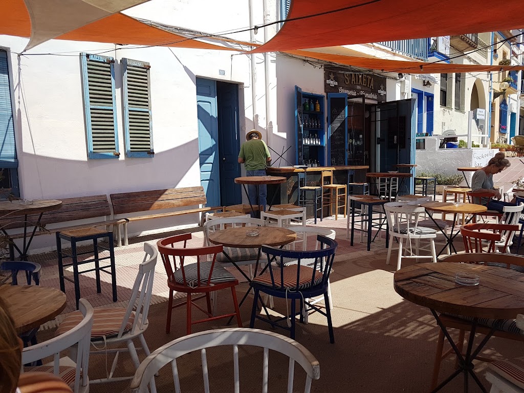 Es Blanc Restaurant & Lounge Club — Ambiente