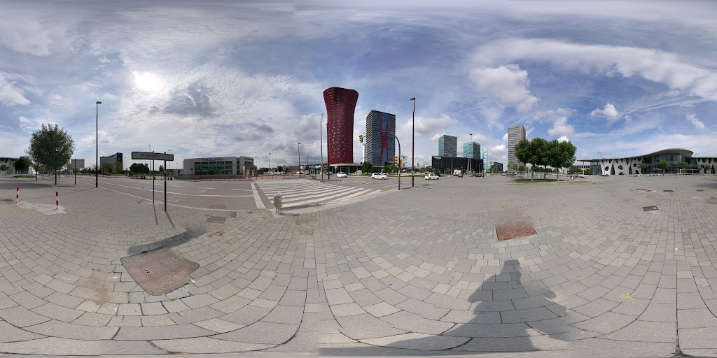 Ballenoil L'Hospitalet de Llobregat — Street View y 360deg