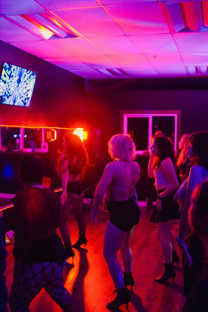  LOUD Dance Fitness Studio